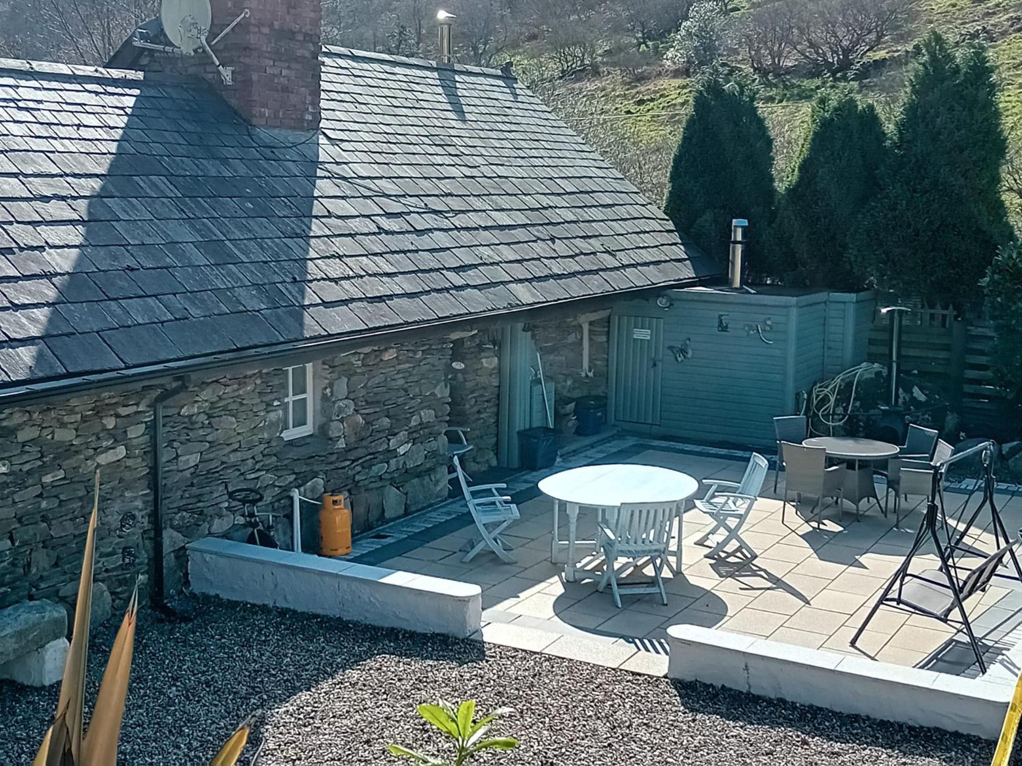 Clarisses Cottage Laragh Exterior foto