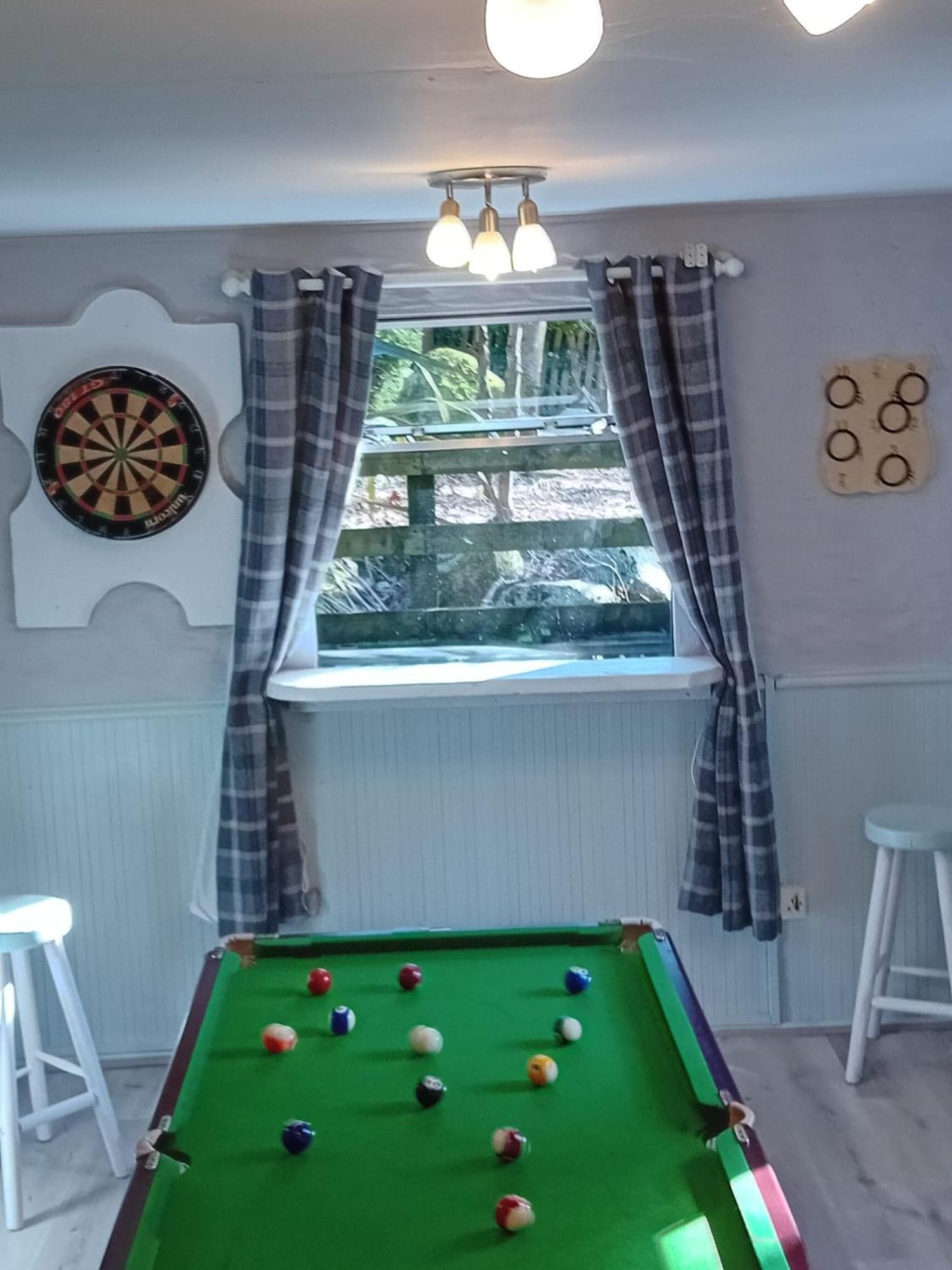 Clarisses Cottage Laragh Exterior foto