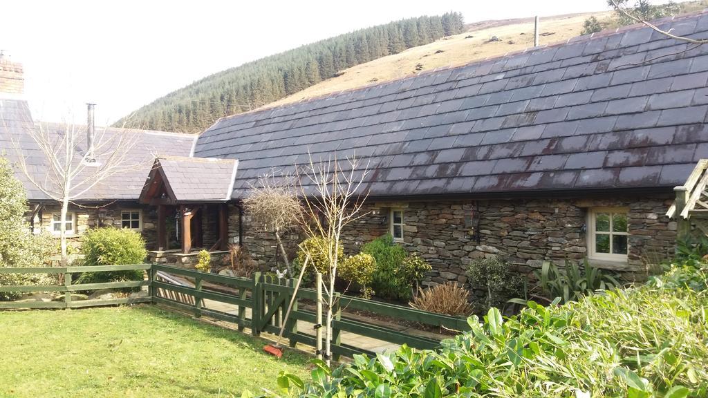 Clarisses Cottage Laragh Exterior foto